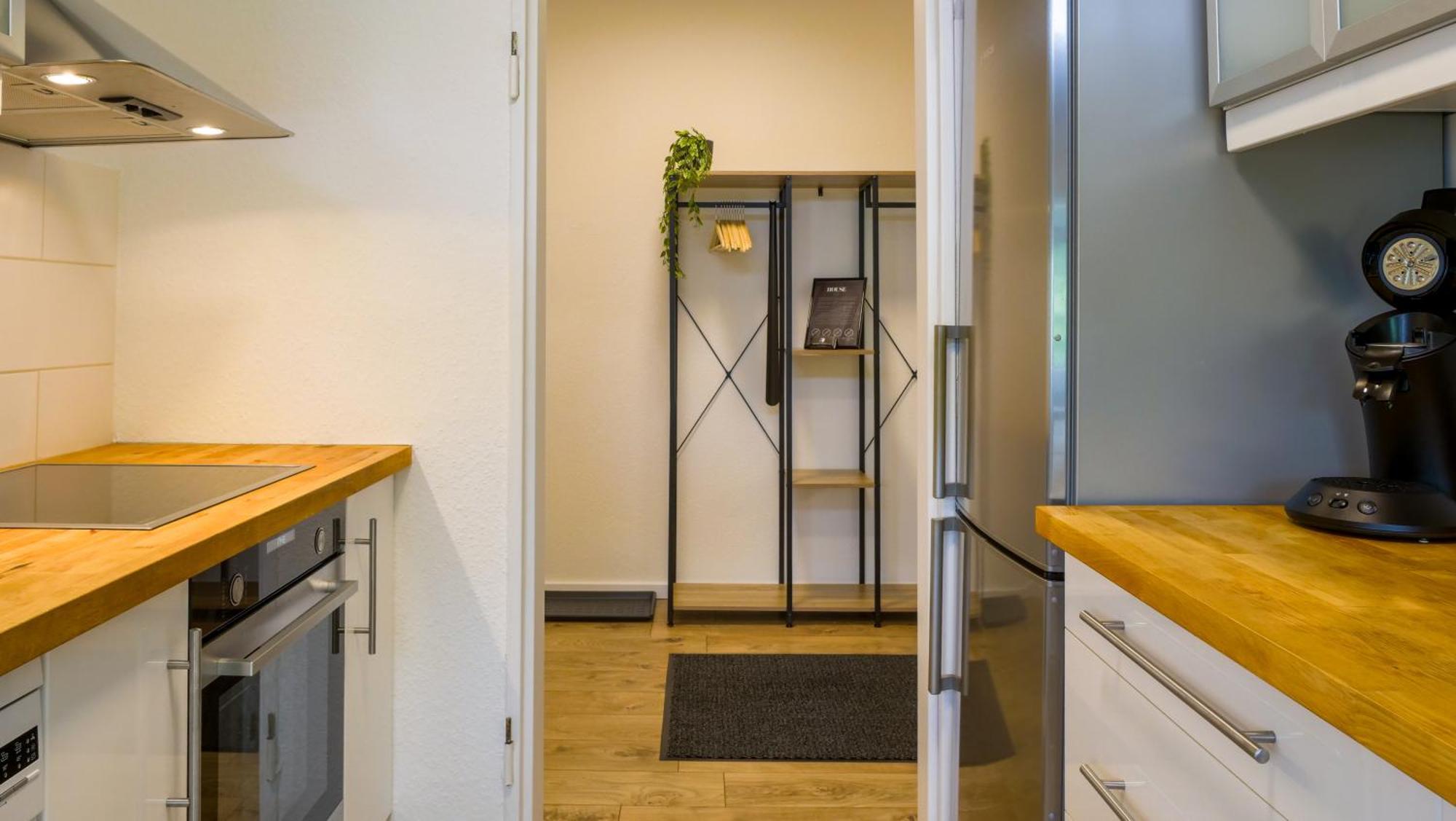 Gross, Modern, Zentrumsnah Mit Parkplatz Und Garten Ulm Ngoại thất bức ảnh